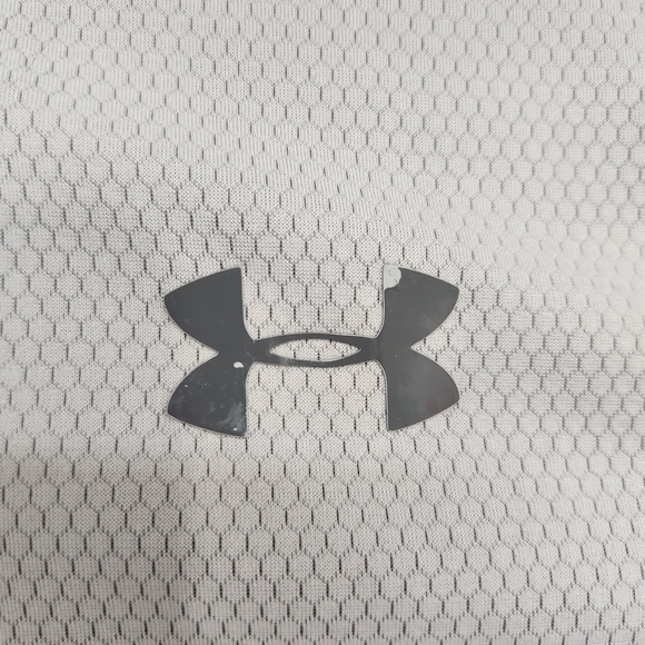 UA ColdGear Half Zip Golf Pullover, Medium - Picture 3 of 7